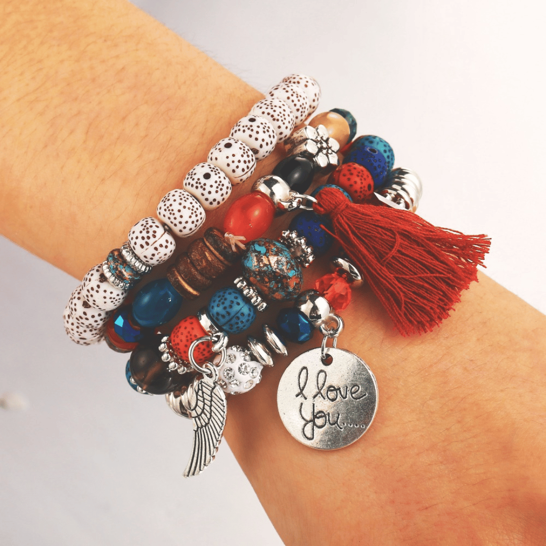 Bracciale Perline su la mano Boho Chic | Paradiso Bohemien