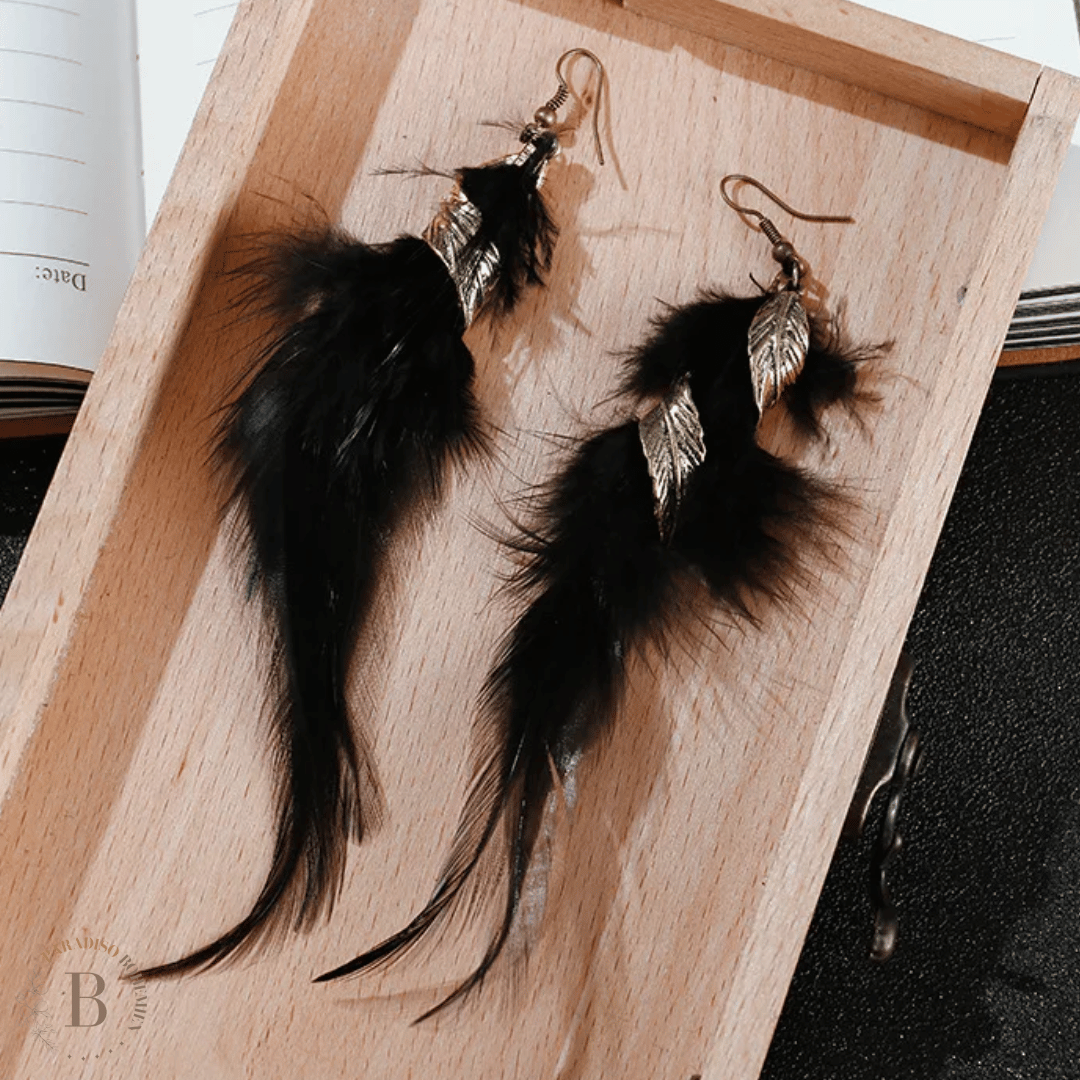 Orecchini con Piume Nere e Foglie Dorate | Paradiso Bohemien