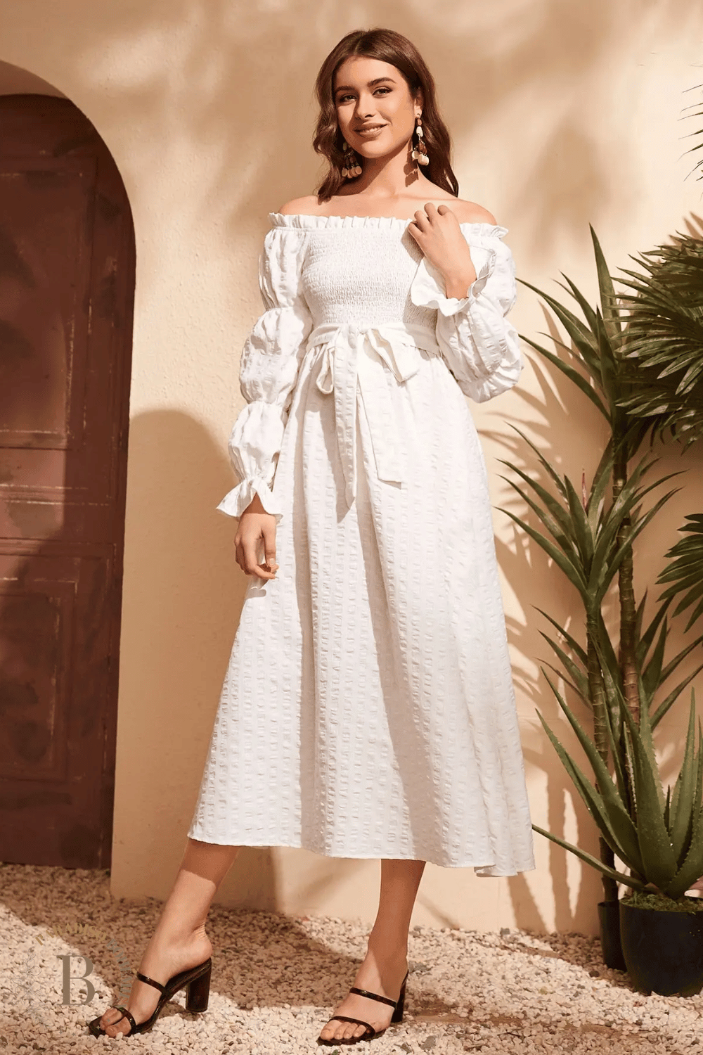 Abito Bianco Lungo con Maniche Lunghe | Paradiso Bohemien