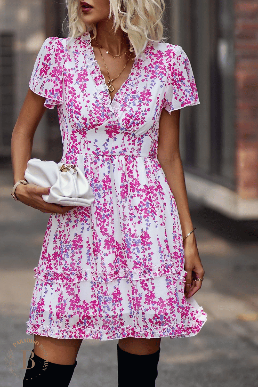 Vestito Bianco a Fiori Rosa | Paradiso Bohemien