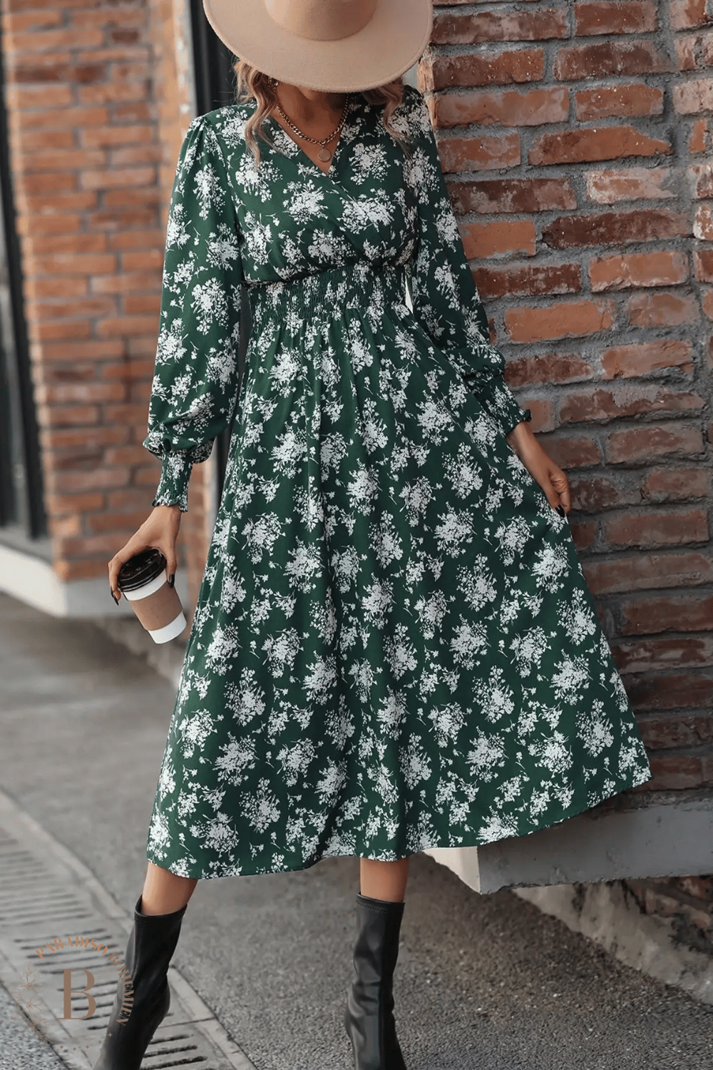 Vestito Verde a Fiori con Maniche Lunghe | Paradiso Bohemien