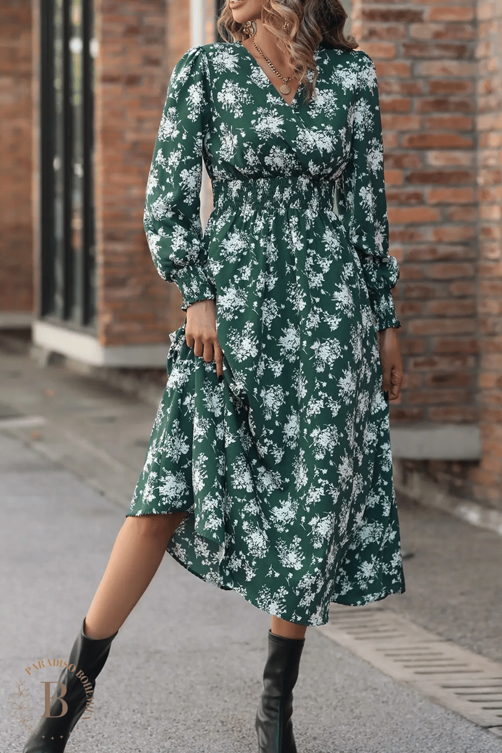 Vestito Verde a Fiori con Maniche Lunghe | Paradiso Bohemien