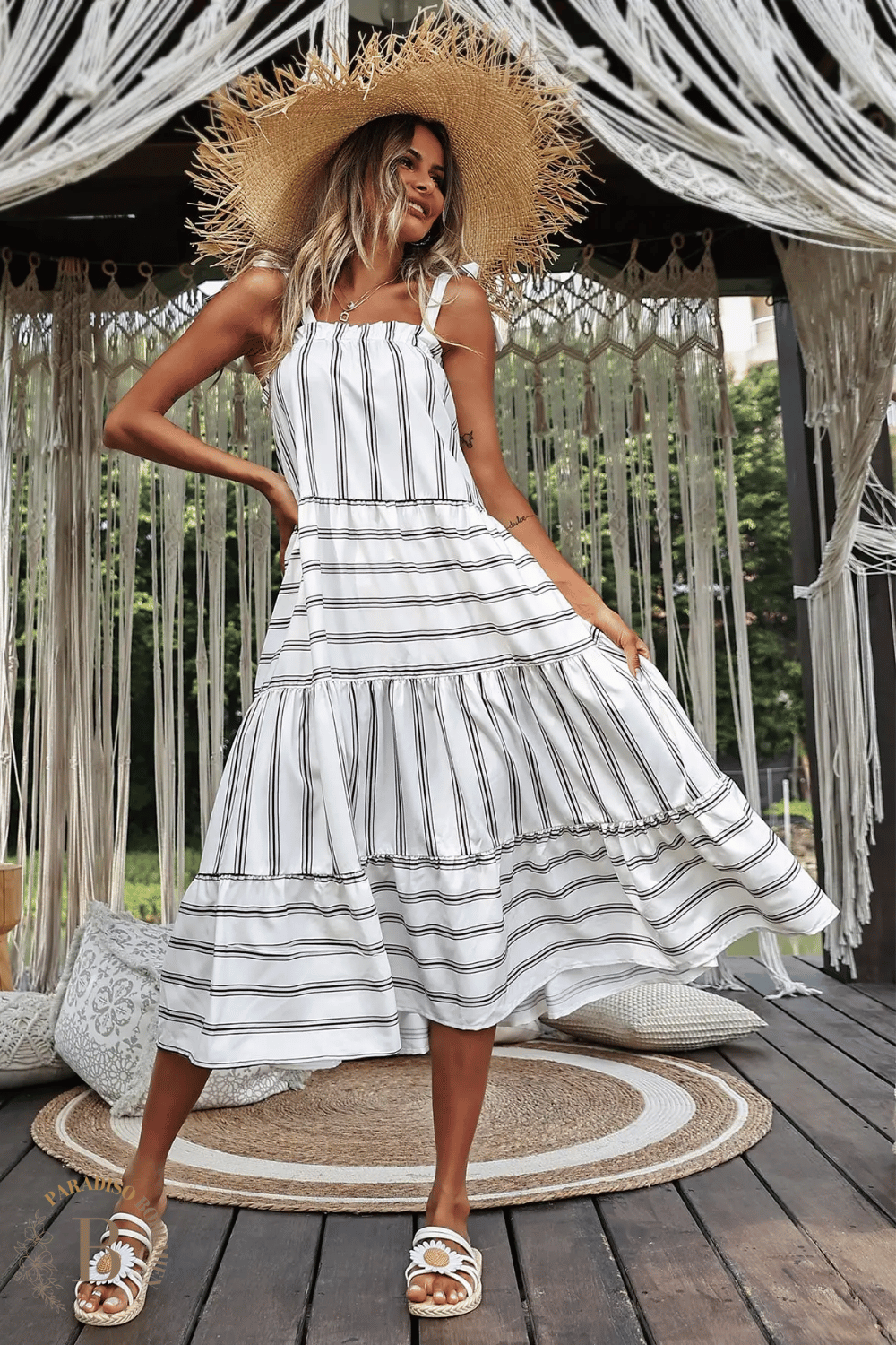 Vestito Lungo a Righe Bianco e Nero | Paradiso Bohemien