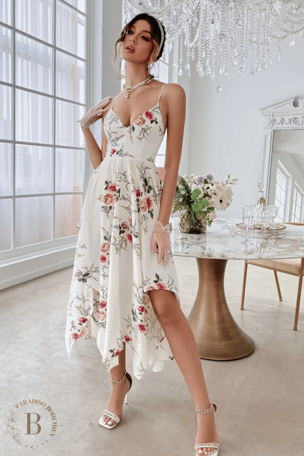 Abito Bianco a Fiori | Paradiso Bohemien