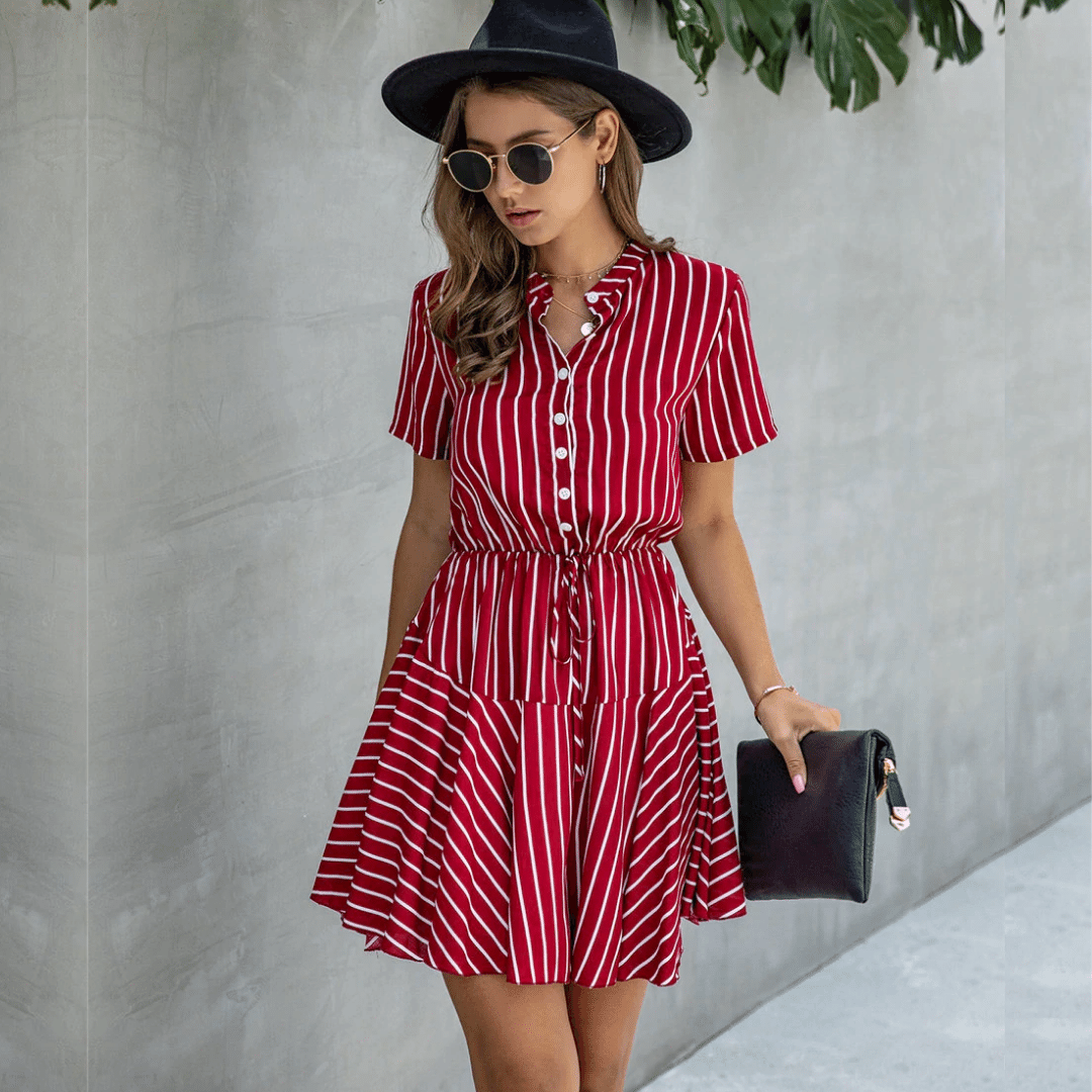 Abito rosso corto elegante
