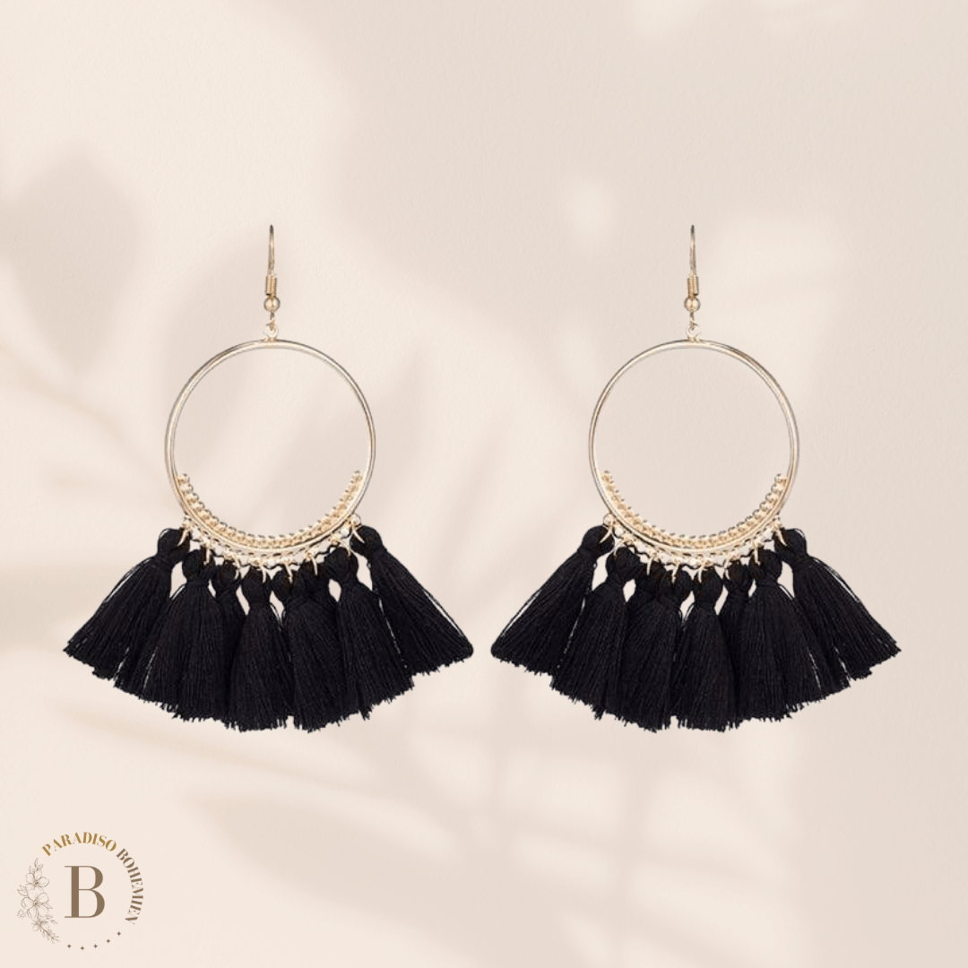 Orecchini Boho a Cerchio con Nappe Nero | Paradiso Bohemien