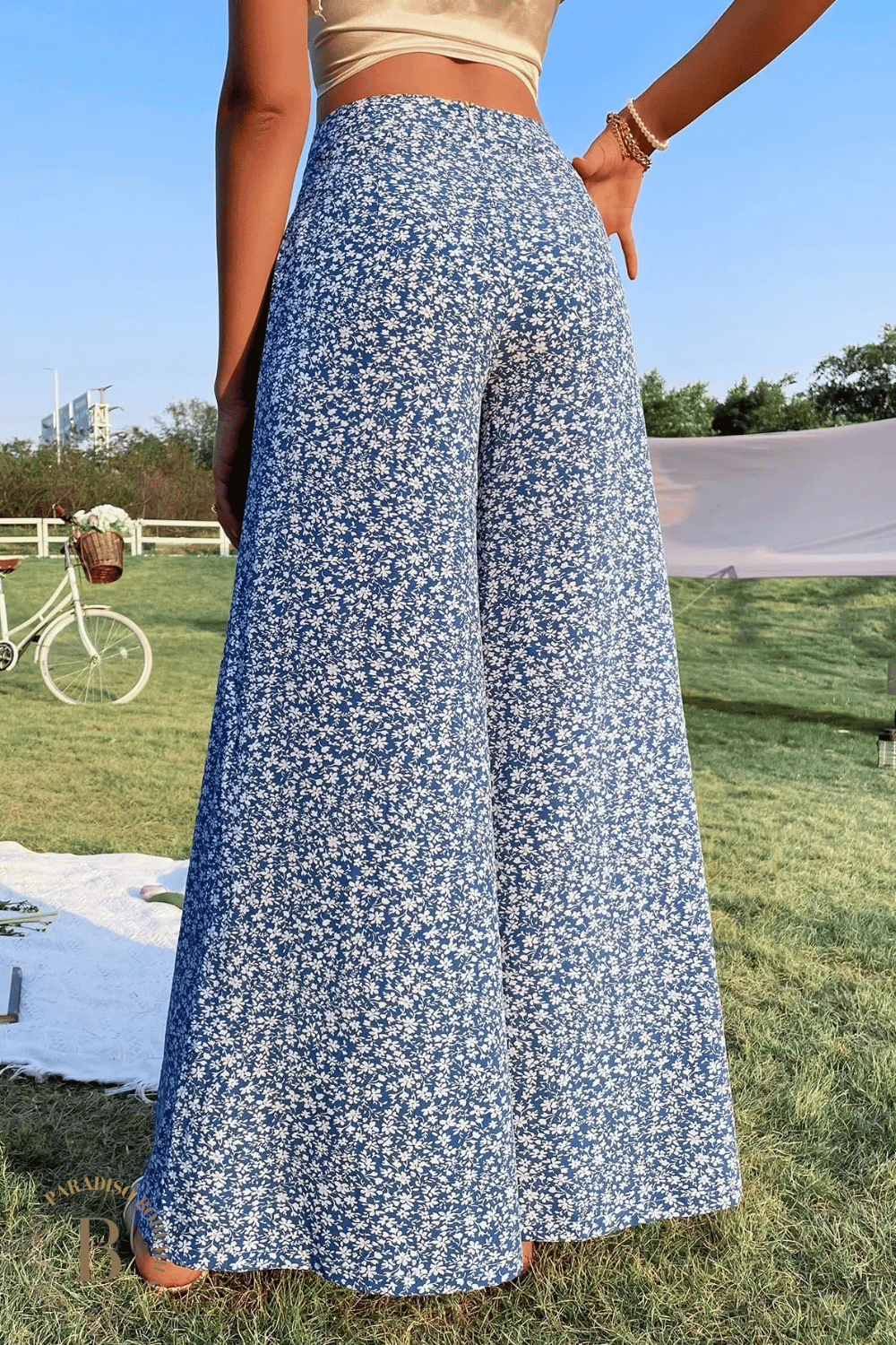 Pantalone a Palazzo Blu a Fiori Bianchi | Paradiso Bohemien