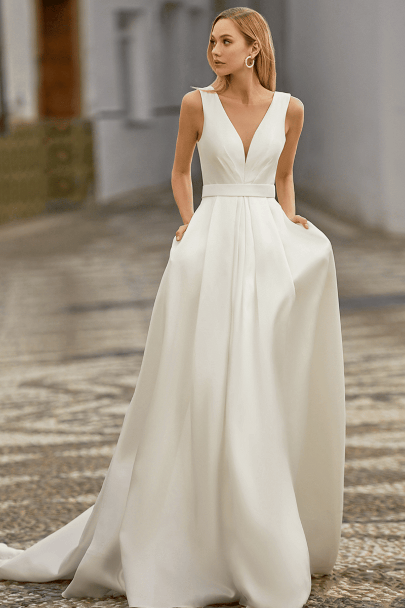 Abito da Sposa Semplice Liscio Paradiso Bohemien