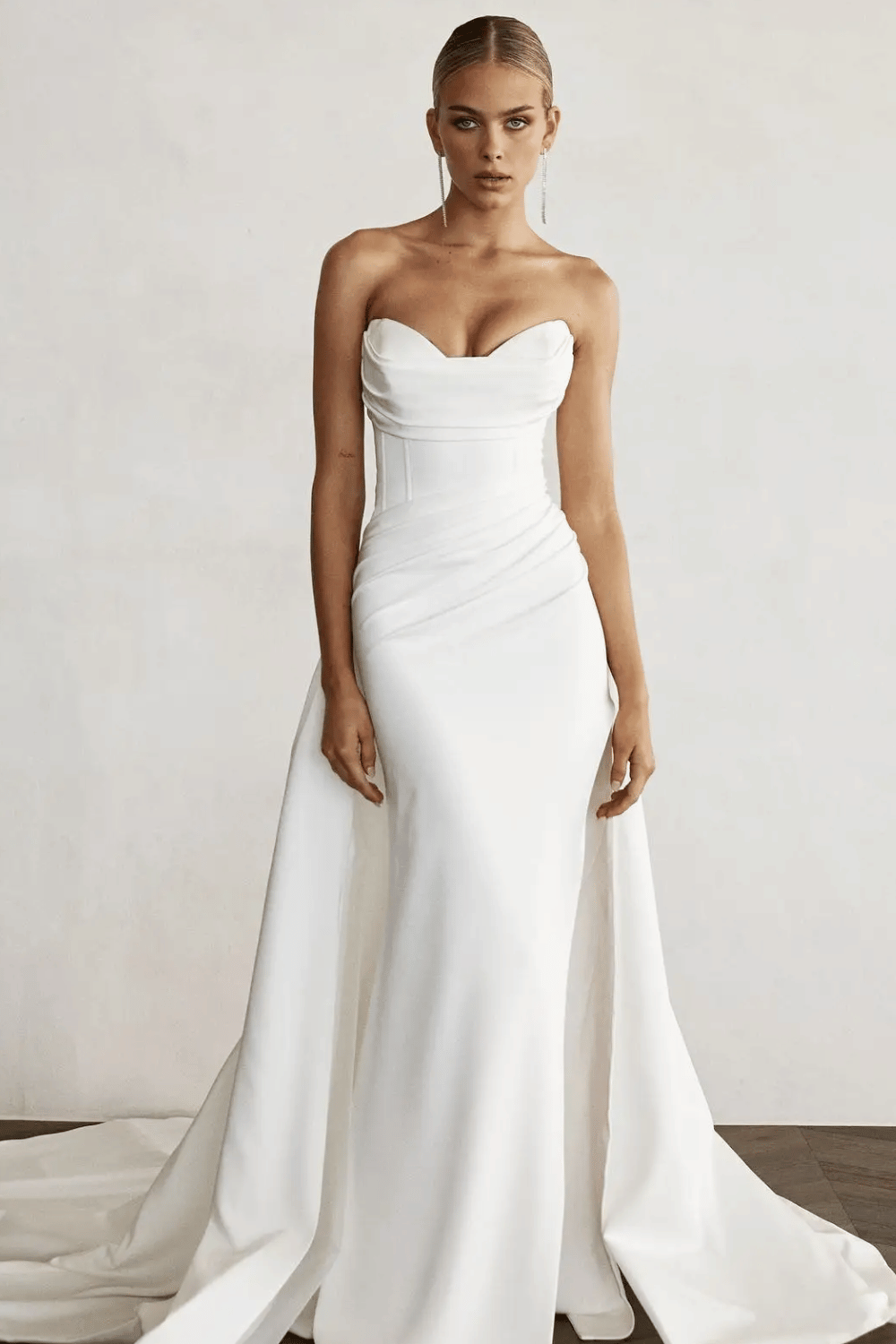 Abito da Sposa Seta Semplice | Paradiso Bohemien