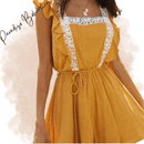 Tuta gialla estiva in pizzo mostrata dal davanti | Paradiso Bohemien