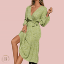 Abito Donna Country Chic Bianco e Verde con scollatura profonda  e maniche a palloncino | Paradiso Bohemien